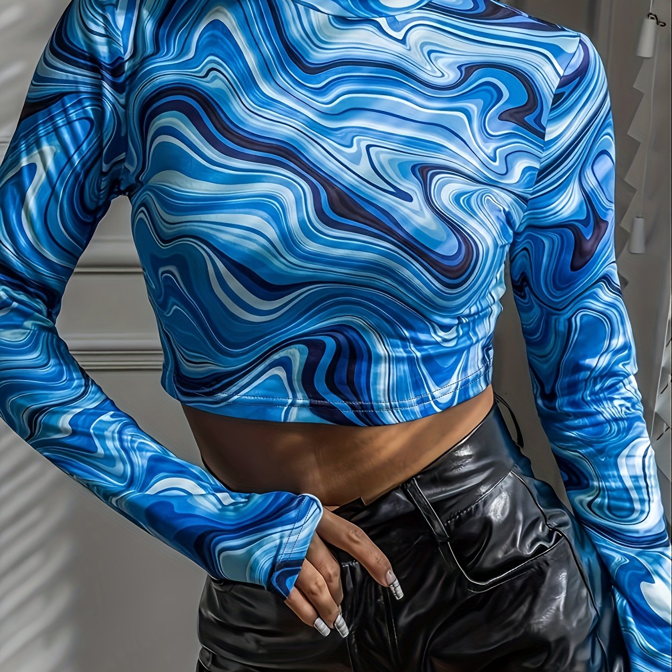 Y2K Marble Print Mock Neck Crop Tops, Women's Clothings